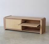 Anders Credenza