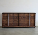 Anton Credenza