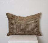 Pillow 004