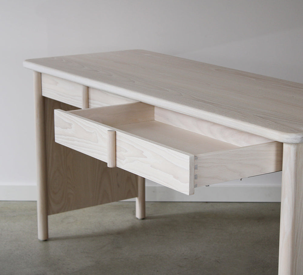 Anton Desk – Faithful Roots