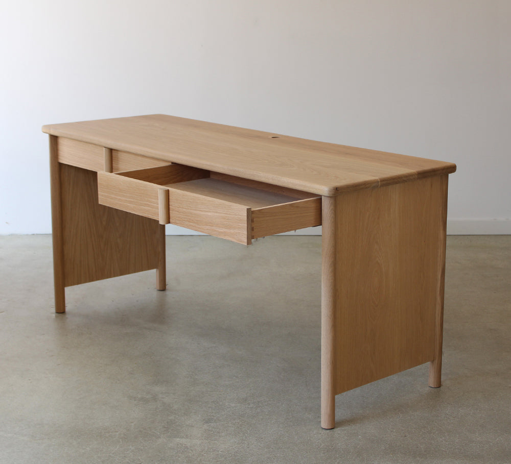 Anton Desk – Faithful Roots