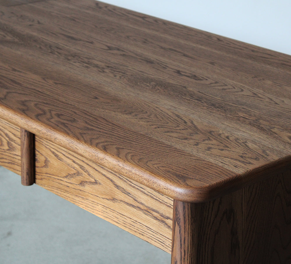 Anton Desk – Faithful Roots