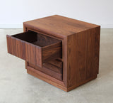 Quinn Nightstand