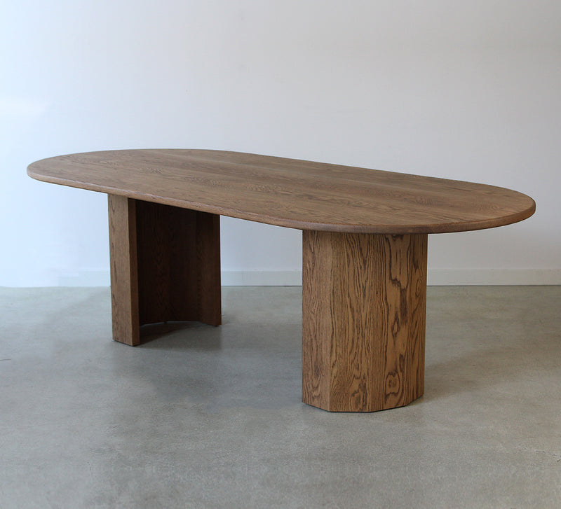 Stella Dining Table