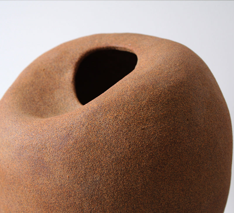 The Womb Vase by Anna Shipulina Ceramics